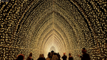 Top Places to See Stunning Christmas Light Displays
