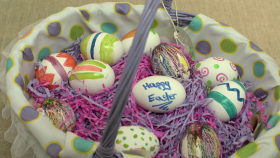 3 Dye-Free Ways to Decorate Easter Eggs