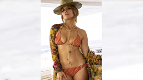 Celebs that Fall Under the Leo Sign July 23 - August 22